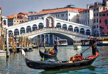 Венеция катание на лодках